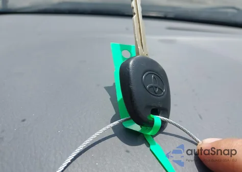 2007 Toyota Corolla Ce из США, поврежденный, VIN 2T1BR32E67C797802